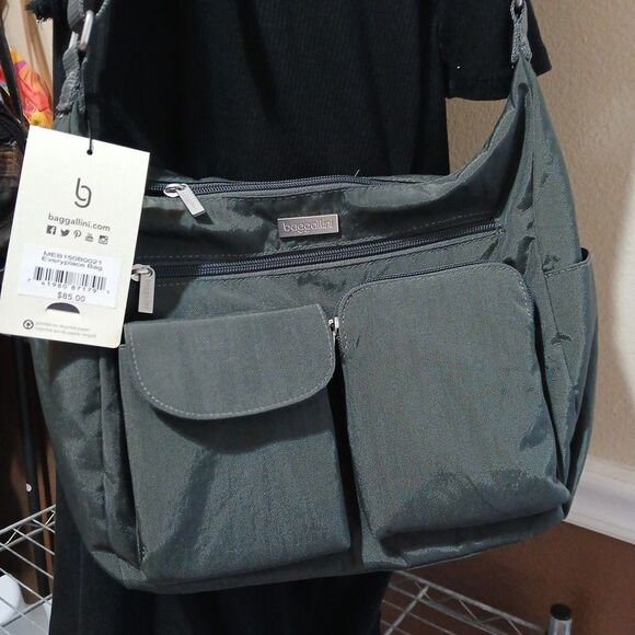 Baggallini Grey Everyplace Crossbody Bag/Purse, Gray Interior & Multi Pocket NWT - Picture 1 of 7